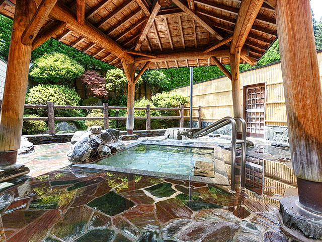 Onsen (Hot spring)