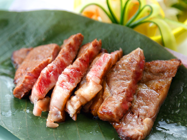 いしかわ牛の炙り焼き香草風味