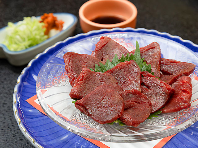 会津産馬刺し